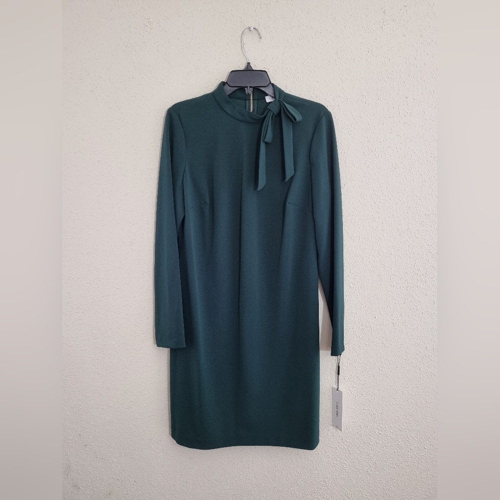 Calvin Klein Dark Green Long Sleeve Dress With Tie Neck Detail NWT Size 12